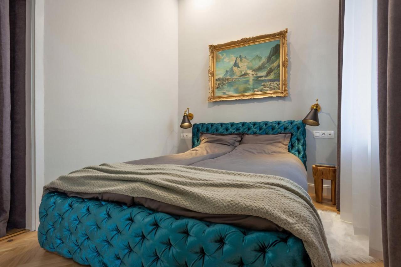 Apartment Bpr Art Nouveau Budapest